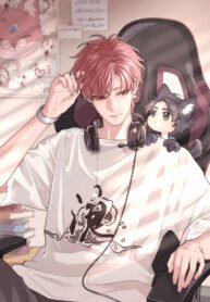 elegant_pink_hand_painted_alcohol_ink_background_with_gold_glitter_1907